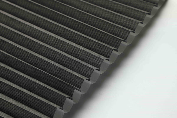 Honingraat Plisségordijn - Dakraam - Ebbenzwart